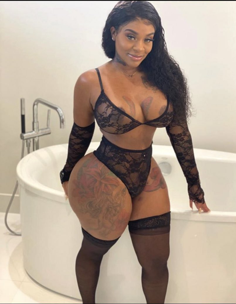 kakkey023's tweet photo. My time, my choice, my standards https://t.co/nbwuojBM7A

 #Confidence #KnowYourWorth #IndependentWoman #Unapologetic #MyRules #HighStandards #BeautyWithConfidence #SelfLove #OwnYourStory #LiveBoldly
 #Confidence #Ambition #Classy #Confident #InControl https://t.co/T6ap8bE81r
