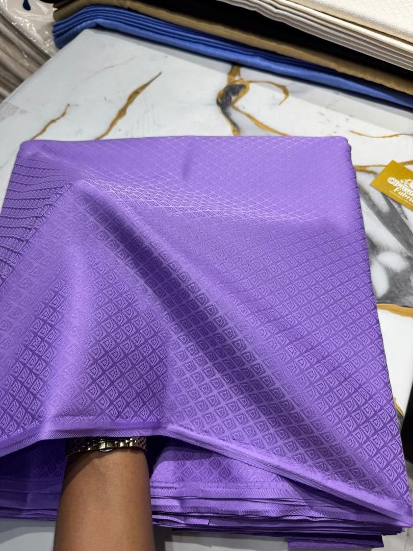 sherifatabiodu1's tweet photo. Atiku voile
Price: 45,000/5yards
Lagos
Delivery Nationwide 
Please help repost when you come across this https://t.co/AHyQsk750I