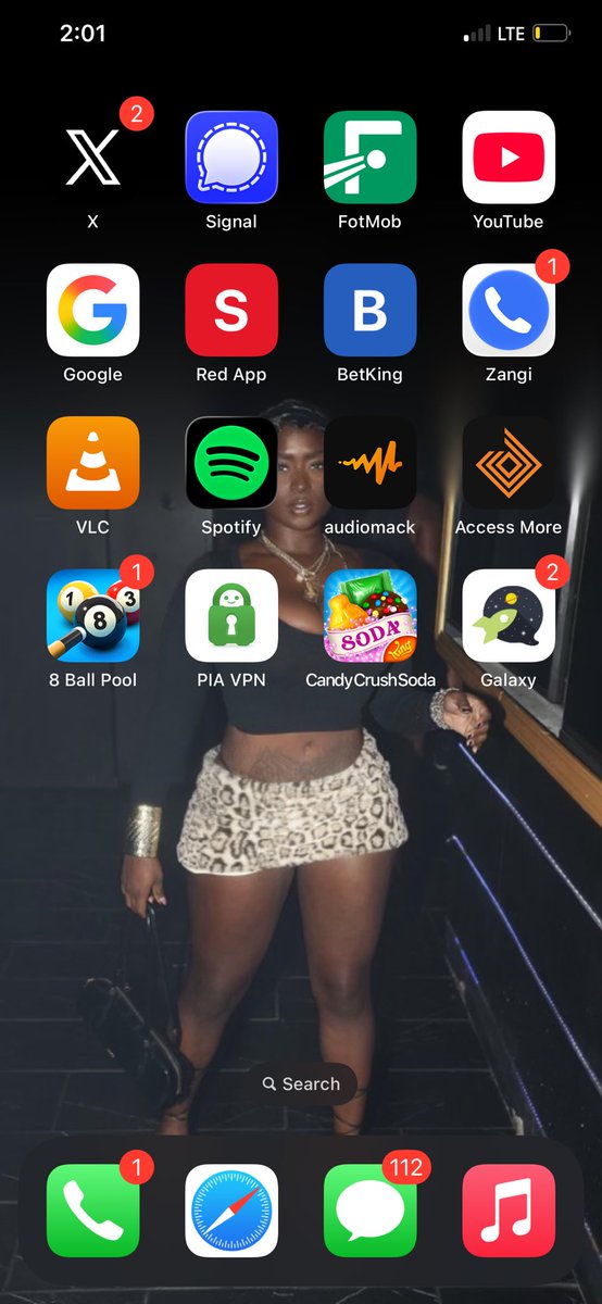 GodgiftOhiole's tweet photo. My wallpaper 🥶🍭❤️@funnyassjenise https://t.co/msSwOiZXII