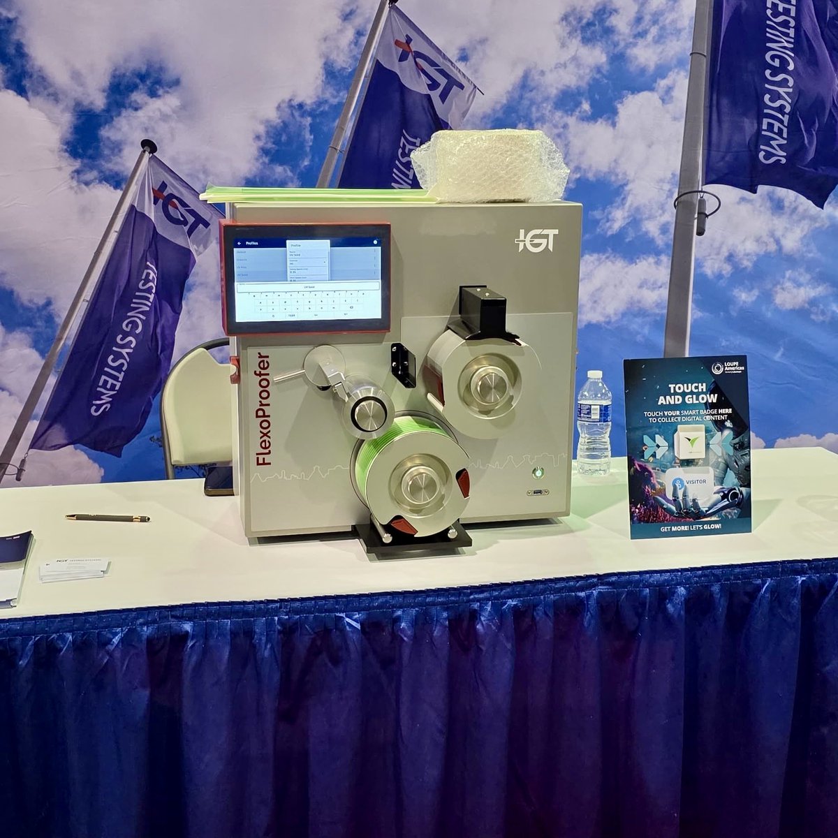 IgtTesting's tweet photo. WORLD PREMIERE

The IGT FlexoProofer now features:
🔸UV-LED 395 curing module
🔸Gravure mode on same platform
🔸Enhanced flexibility with 10-inch touchscreen interface

LOUPE Americas — Booth 364 

We would love to meet you there!

#LOUPEAmericas https://t.co/3F4sXePEXW
