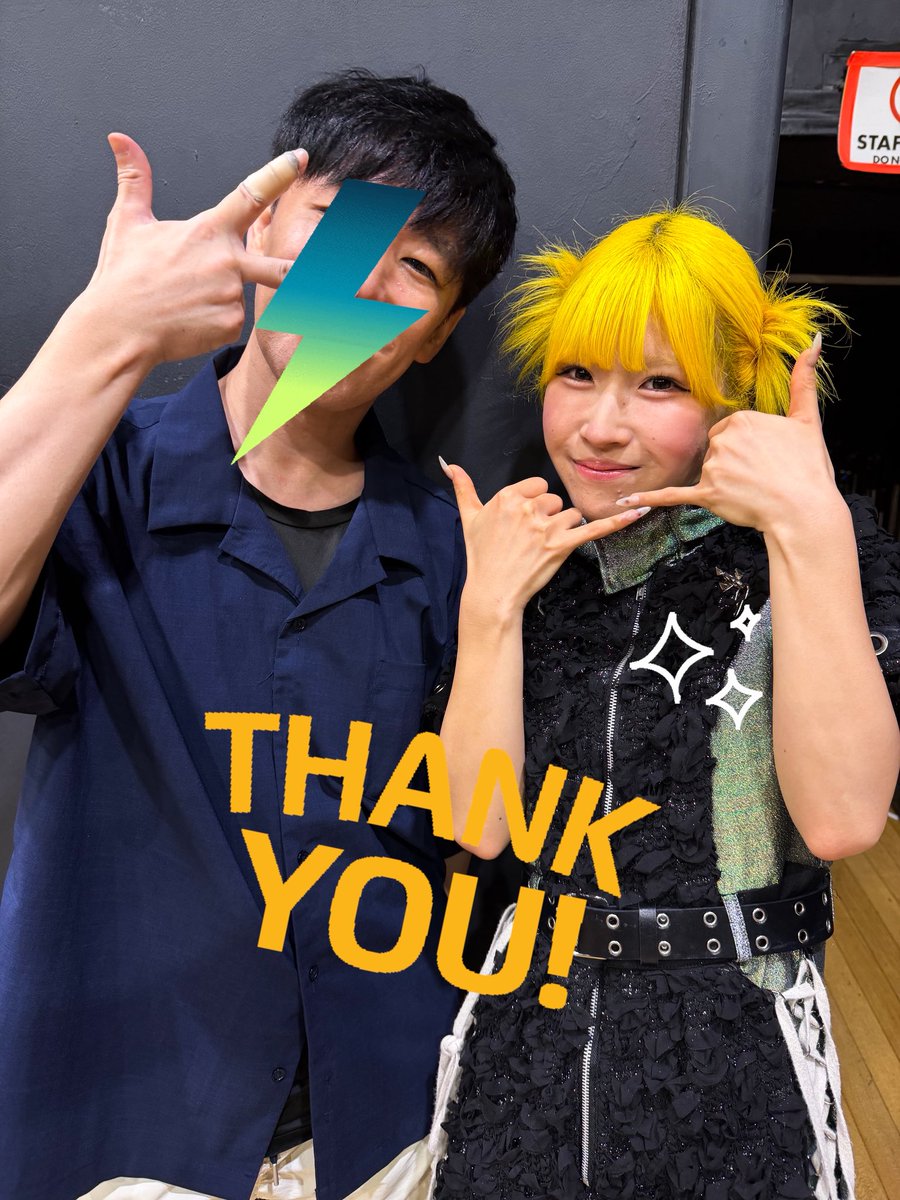 NOBU_1Q83_F's tweet photo. 『HOLES』at 代官山UNIT
PIGGS×クリトリック・リス
2026.9.15

SU-RINGとスマホ撮影

N:2枚目ー！
SU:のぶー！
N:今日はシェルミーのぶんを！
SU:うん、シェルミーはこの中(心)にいるよ！
N:ね！シェルミー大丈夫かね、、

↓
ALT

#PIGGS
#SURING https://t.co/wsFwLjNrdi
