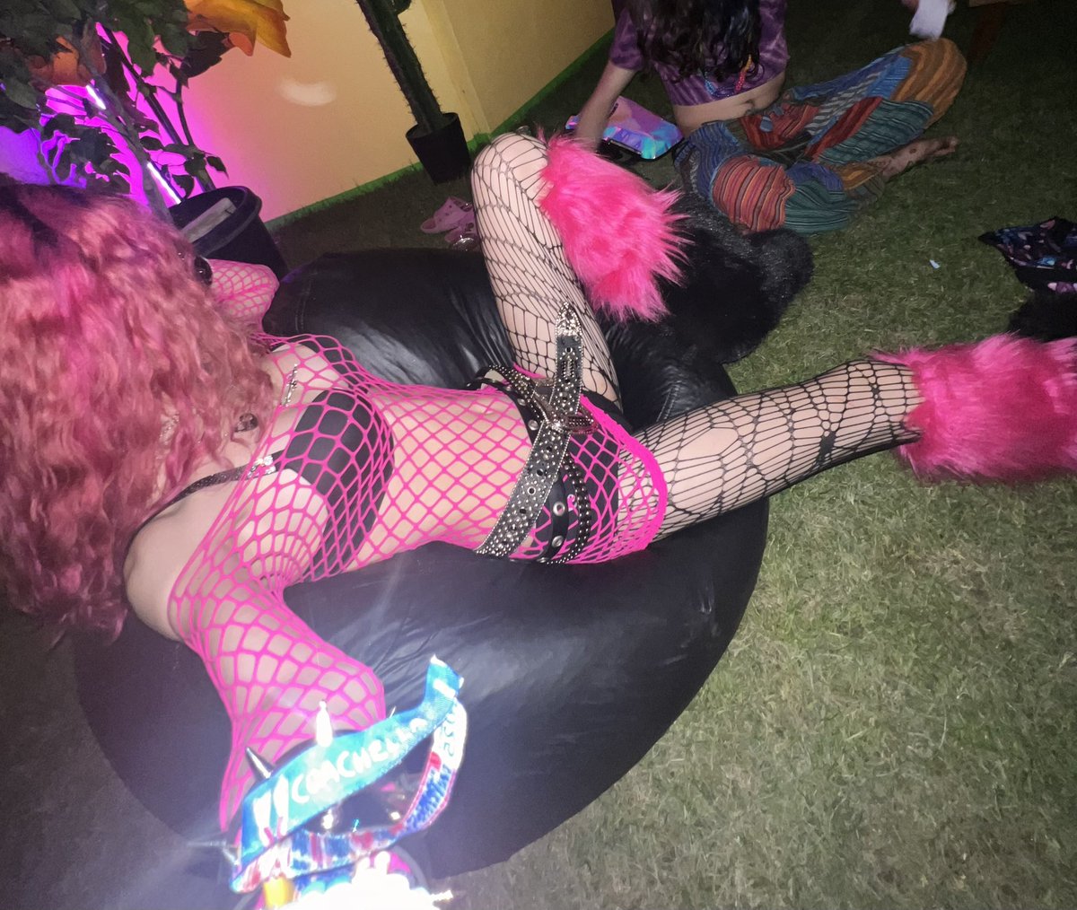 ayoshawty8's tweet photo. coachella 🎡 https://t.co/9Wq66lf3if