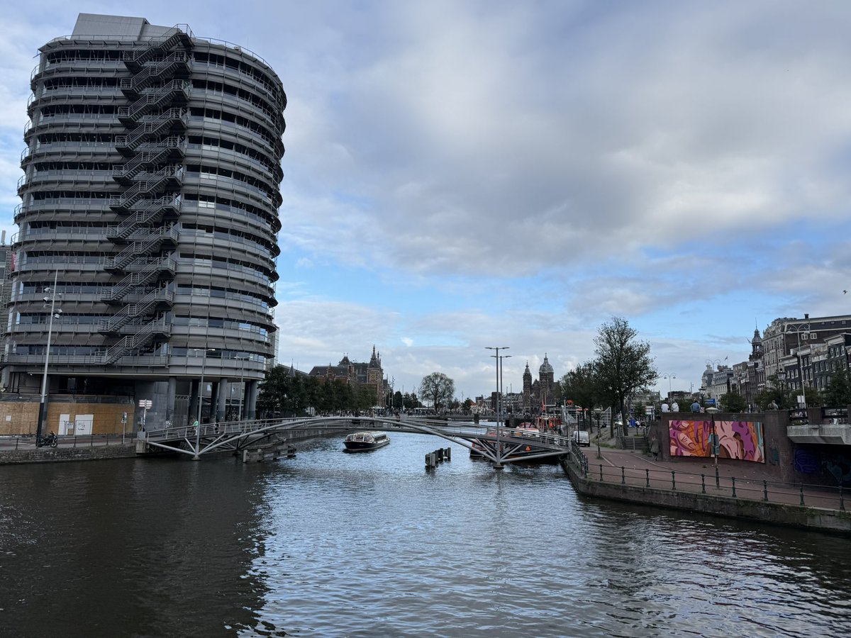 RichS04FCN's tweet photo. Amsterdam…. Nieuwmarkt stop. https://t.co/vLXwFAkaVf