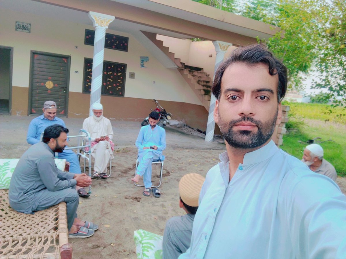 MuhammadRaajpat's tweet photo. ہمارا جینا مرنا منہاج القرآن ہے ہم سیکنڈ آپشن نہیں رکھتے۔  .  . @Sardaromarpat @DrHassanQadri https://t.co/W6FoNHhQTN