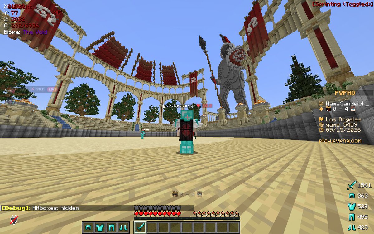 starallel's tweet photo. bought @IamStormz_ cape.... no regrets https://t.co/7KMNcqcelK