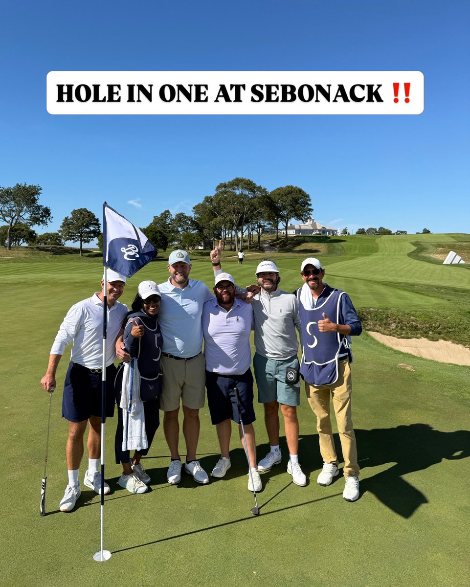 ForePlayPod's tweet photo. 🚨 HOLE IN ONE AT SEBONACK 🚨

WHAT A MOMENT. WHAT A PLACE TO DO IT.

CLOSEST TO THE PIN: 0.0 INCHES!!!! @BarstoolClassic @adidas https://t.co/Yr8YSJZKQl