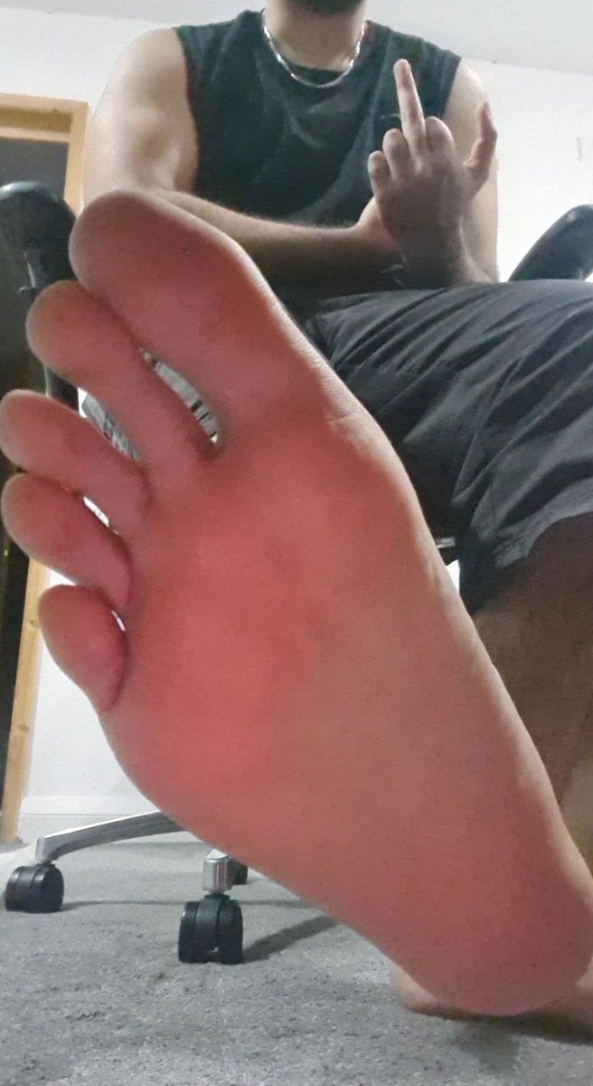 Alphasole__'s tweet photo. This is the view.
You still pretending you’re not looking? https://t.co/SgR2Lh2tui
