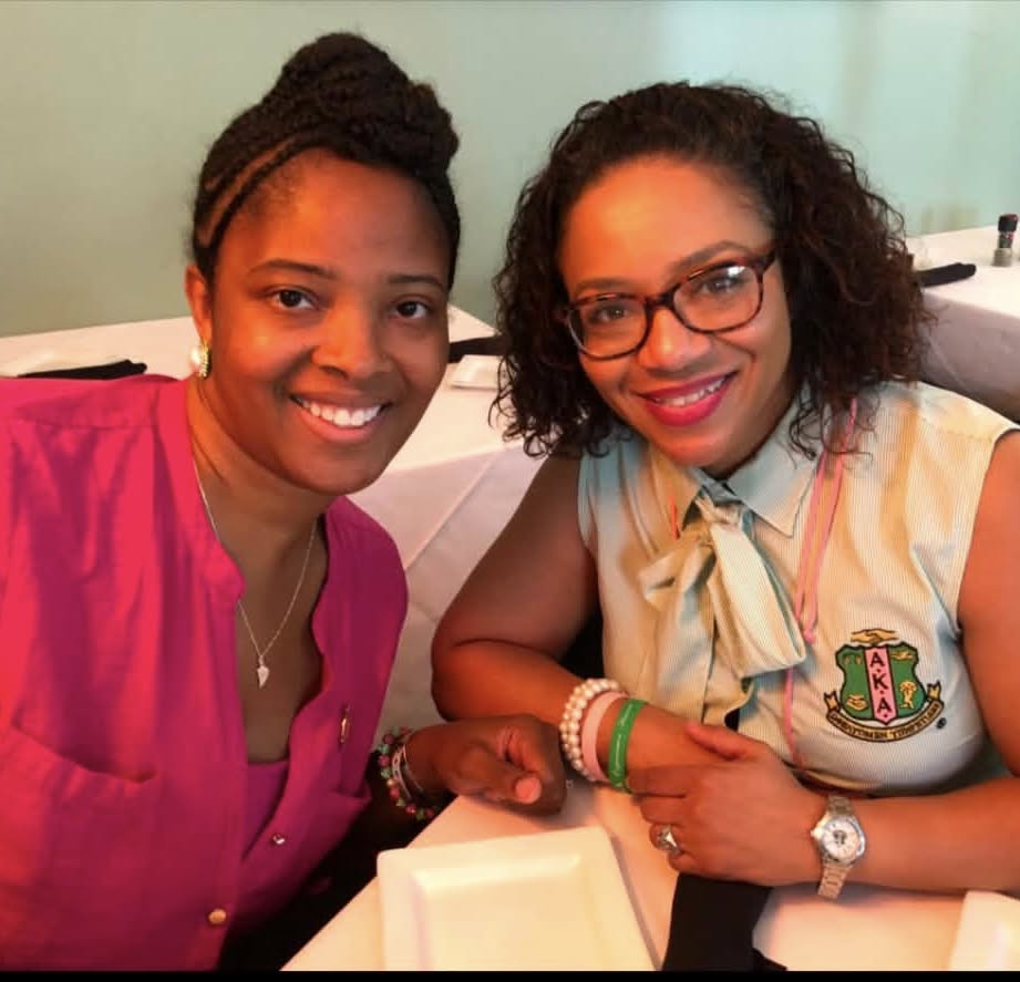 JanellaCuergz's tweet photo. Happy birthday, Sorors Kimberly Goodwin and Jordania N. Rowden! https://t.co/wPV7YBsvI0