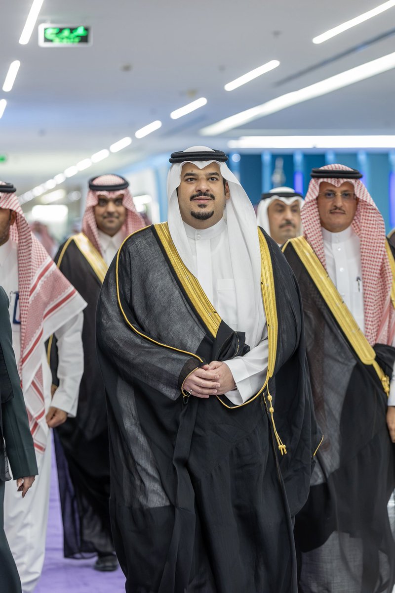 mohammedal_saud's tweet photo. رعى صاحب السمو الملكي الأمير
محمد بن عبدالرحمن بن عبدالعزيز
نائب أمير منطقة الرياض اليوم الملتقى
القانوني الأول لرعاية الأشخاص ذوي الإعاقة
وذوي اضطراب طيف التوحد، الذي تنظمه
جمعية أسر التوحد، بالشراكة مع هيئة
حقوق الإنسان، وذلك بمقر الهيئة بالرياض https://t.co/vc18oCGVPt