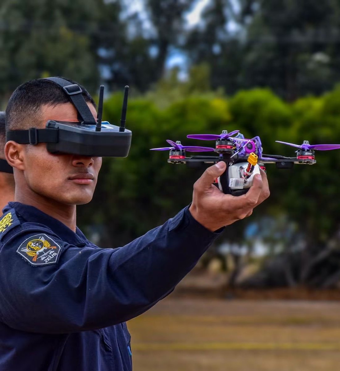 FuerzaAereaEc's tweet photo. ▪️ Innovación y ciencia militar: Inician las defensas de Trabajos de Integración Curricular en la #ETFA. 

👮 Los alumnos de la 𝗘𝘀𝗰𝘂𝗲𝗹𝗮 𝗧𝗲́𝗰𝗻𝗶𝗰𝗮 𝗱𝗲 𝗹𝗮 𝗙𝘂𝗲𝗿𝘇𝗮 𝗔𝗲́𝗿𝗲𝗮 iniciaron las jornadas de defensa de sus "Trabajos de Integración Curricular", https://t.co/DvEMLzFwMa