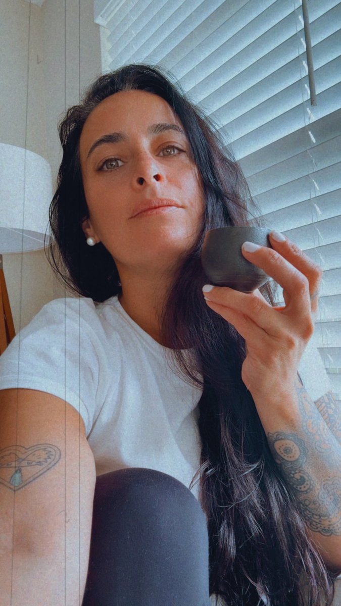 AnnaLuv717's tweet photo. You’re not looking for a girl.
You’re looking for a cougar who already knows what a man is for.
Boys ask for attention.
Paypigs send.

open the wallet. Everything else is noise.

#cougarfindom #milffindom #paypig https://t.co/Rq1jEpFS5s