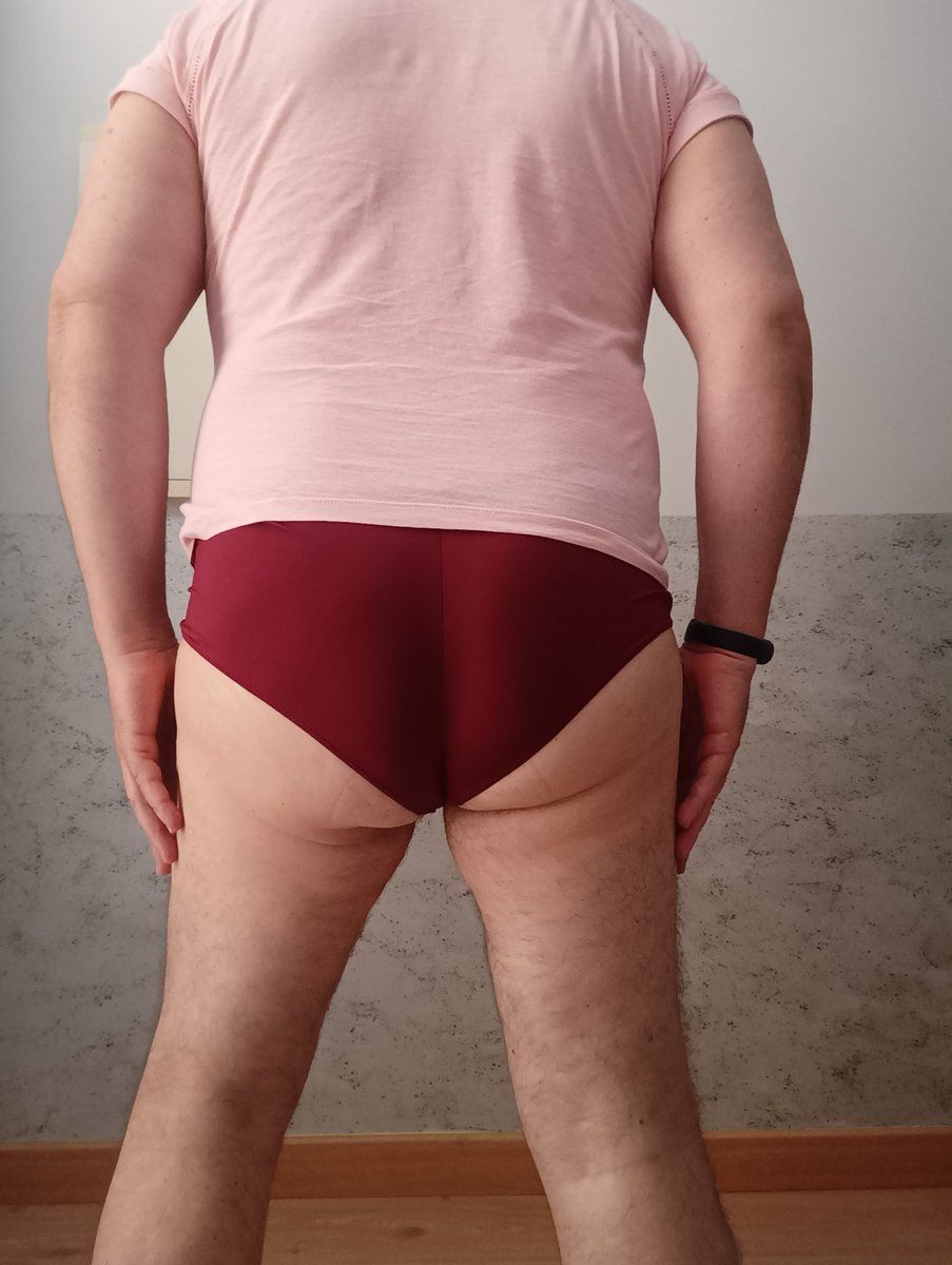 RavelSol's tweet photo. No se con cuál salir hoy. Cuál os gusta más?💥💥 https://t.co/wFuxD1Y6Yw