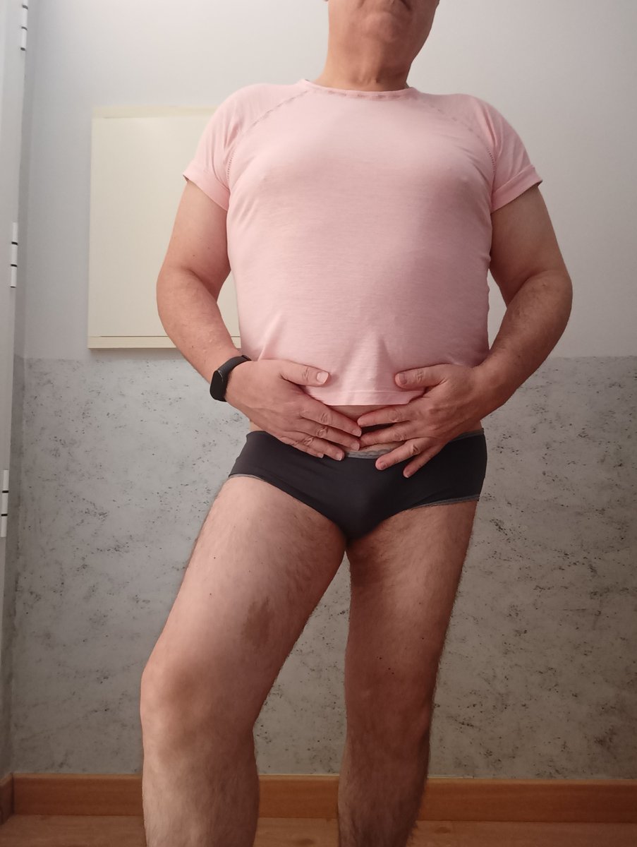 RavelSol's tweet photo. No se con cuál salir hoy. Cuál os gusta más?💥💥 https://t.co/wFuxD1Y6Yw