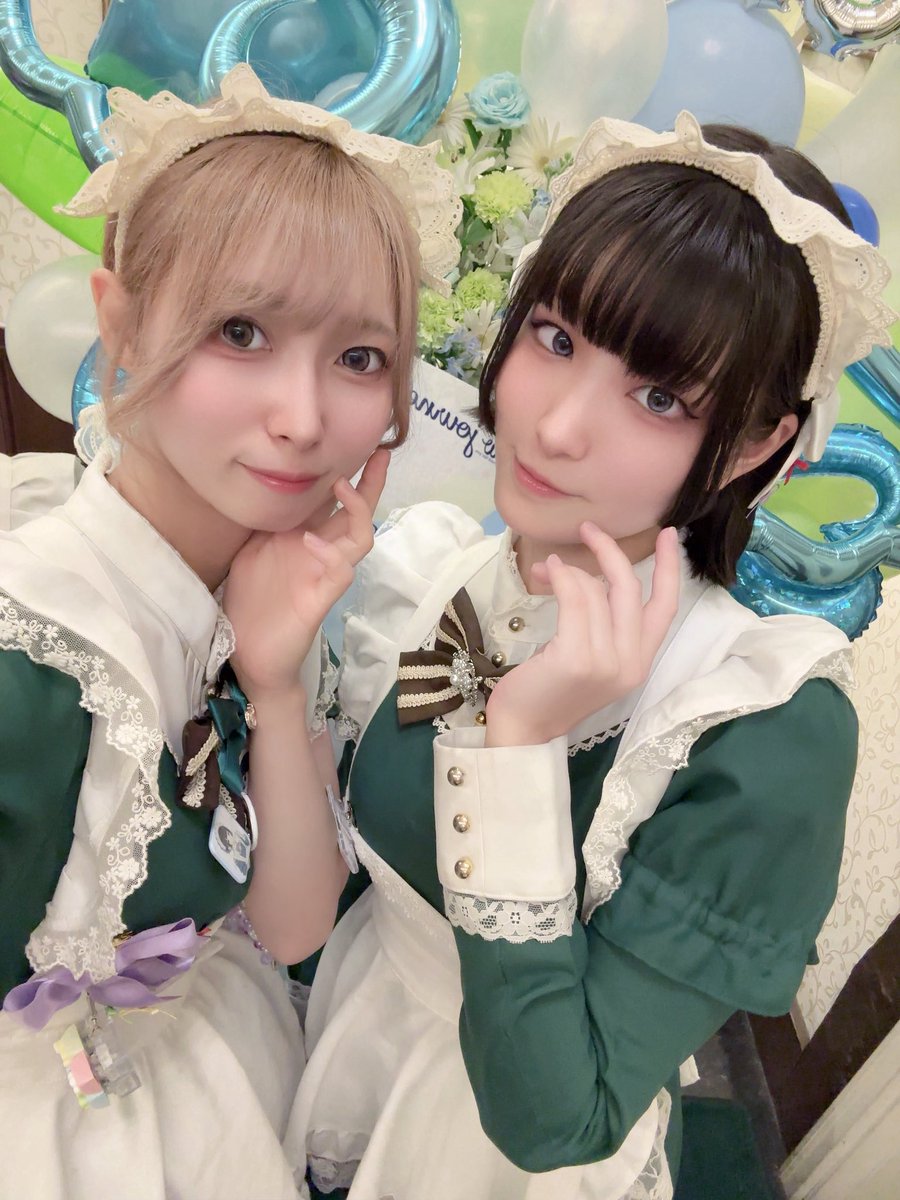 Linooo_MaiLeaf's tweet photo. 最初と最後のリノマユキ🐰❄️
おおきく成長しました https://t.co/VCIl6Bv4ic