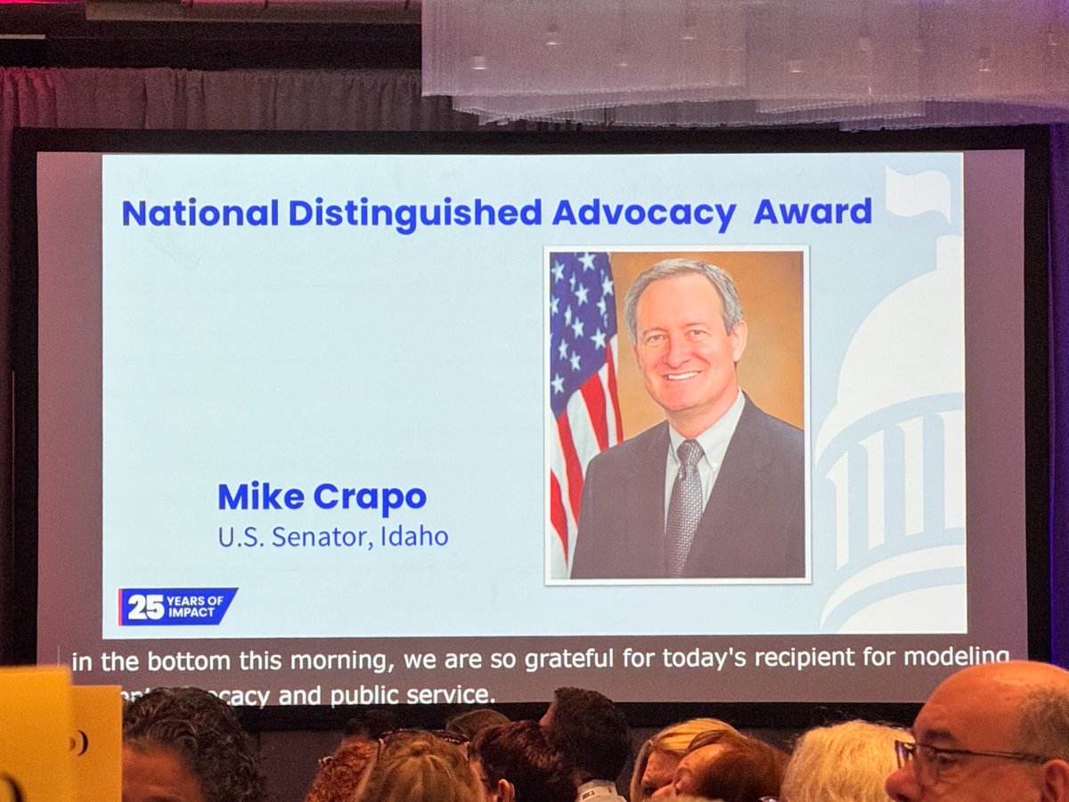ACSCAN's tweet photo. ACS CAN President @LLacasseACSCAN announces the National Distinguished Advocacy Awards: Sen. @MikeCrapo for playing a pivotal role in securing passage of #MCEDAct, and Rep. @rosadelauro for her instrumental work in appropriating funding for #CancerResearch. #CancerLobbyDay https://t.co/rYoXPXmYNZ