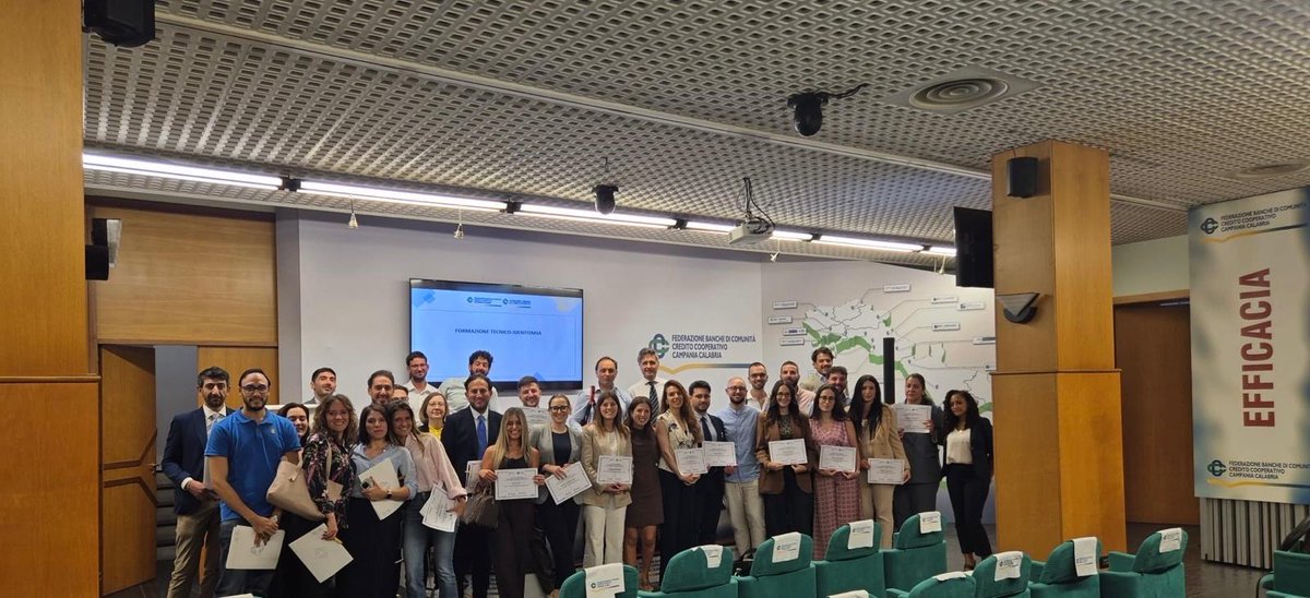 federazionecc's tweet photo. Formazione Tecnico-Identitaria, al via la seconda annualità: due giornate tra Campania e Calabria per le nuove leve del Credito Cooperativo. https://t.co/7Tp03nITDk https://t.co/PYiHzvfsln