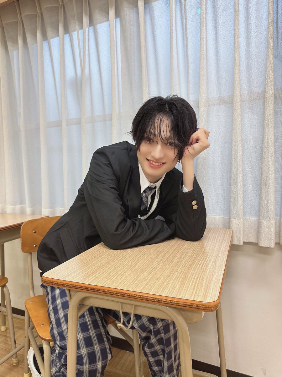 hiroki_ishibash's tweet photo. お誕生日ばし🎂

あっという間に27歳になりました！

気づけば頼もしい後輩もいっぱいできて。
でも憧れの先輩方の背中には、
まだまだ追いつけそうになくて。

まだまだ伸び盛りの自分が
楽しみで仕方ありません！

応援よろしくお願いします。 https://t.co/M4kHAhnrXp
