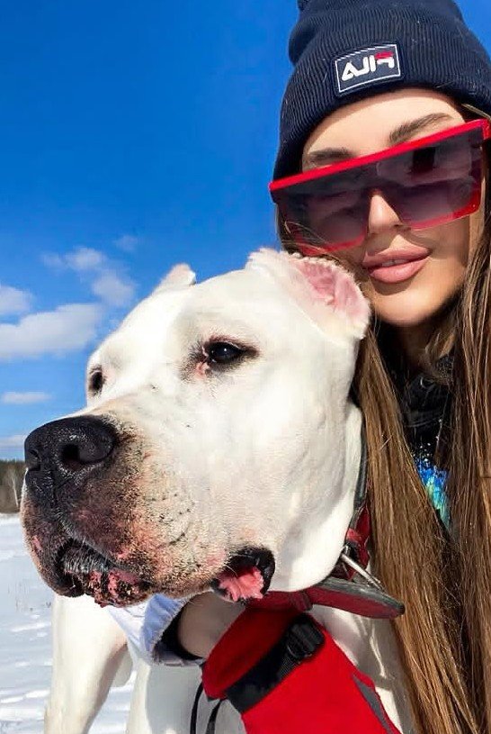 Ellaknutsbyy's tweet photo. It's truly refreshing out here 🌿☀️ and having him by my side makes everything so much cooler 🐕✨ https://t.co/tSgK1RLfb2