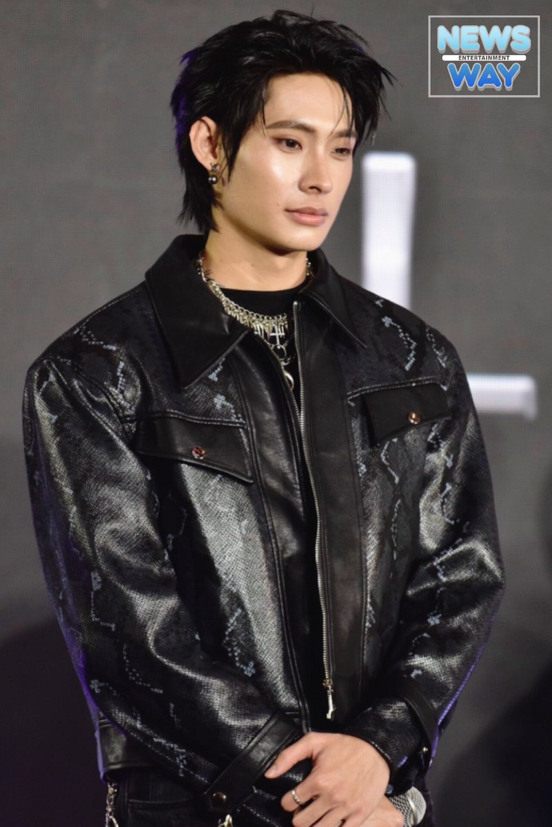 newsway_ent's tweet photo. "ติวเตอร์ -ยิม" ร่วมงาน "LABX GRAND OPENING DEXX THE EXPERIENCE" ✨

#LABXxDEXXGrandOpening
#มีXต้องมีDEXX
#TutorYim 
#mynameis_yim #TutorKrp https://t.co/OU6iKNjvfm