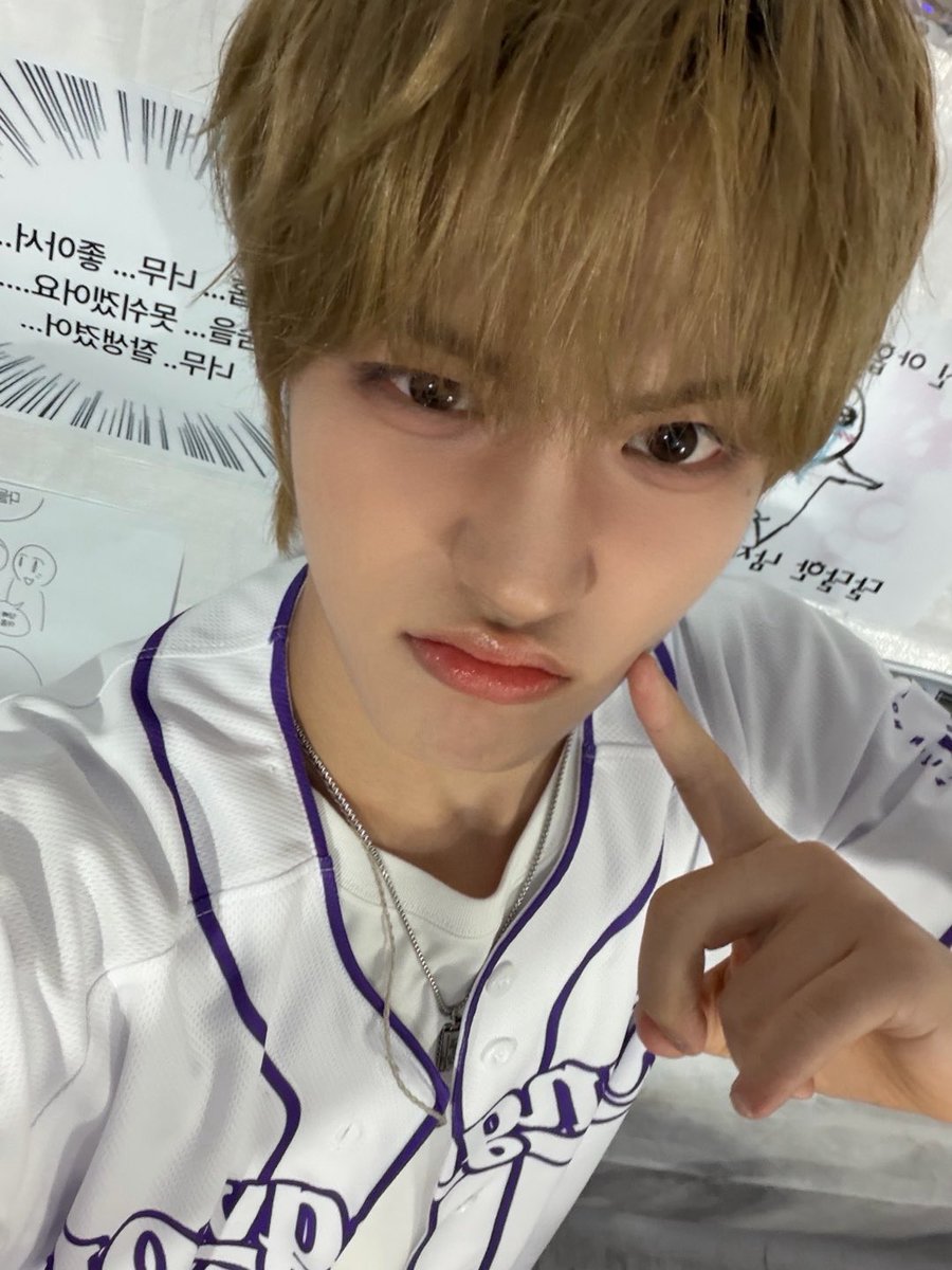 AHOF_official tweet picture