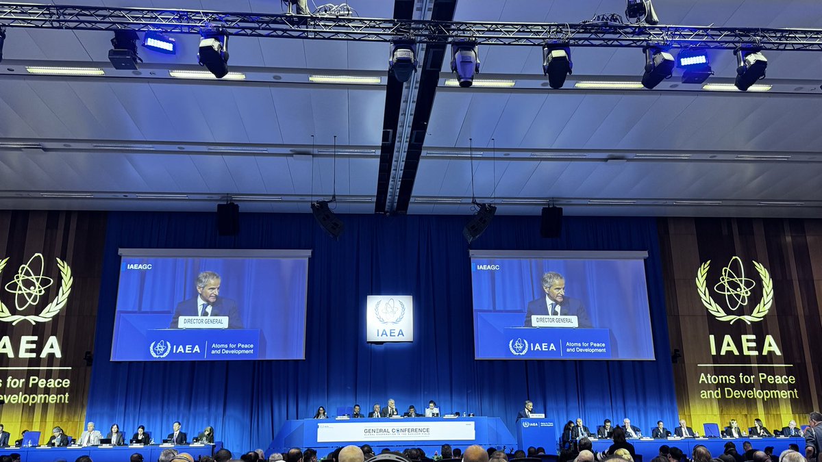 OmanEmbassyAT's tweet photo. تشارك سلطنة عمان في الدورة 70 للمؤتمر العام للوكالة الدولية للطاقة الذرية  #IAEAGC خلال الفترة ١٤-١٨ سبتمبر، بوفد تترأسه المندوبية الدائمة لدى الوكالة، ممثلة بالقائمة بالأعمال، حيث يجري البت في برامج التعاون التقني والتطبيقات والعلوم النووية ومسائل الأمن والأمان وتنفيذ الضمانات. https://t.co/wOUkCye1L3