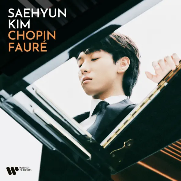 AppleClassical's tweet photo. A new entry at #2 this week in the #AppleClassicalTop100: Saehyun Kim plays Chopin &amp; Fauré: https://t.co/1ZM5VNqH0v 🧡 https://t.co/PoEDwmMyL1