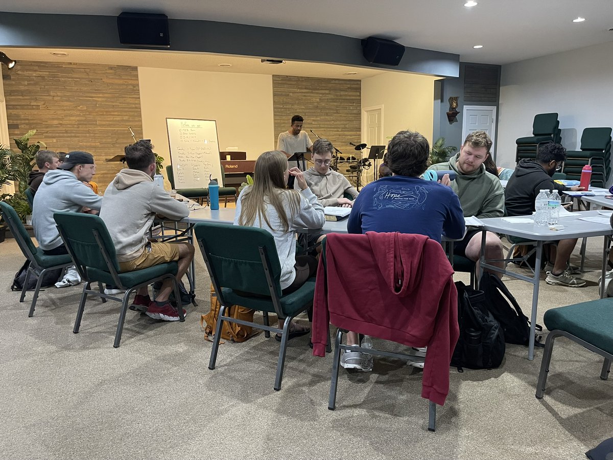 campusfellowshp's tweet photo. Campus ministry thrives when local church leaders cast a vision for university outreach. Build intentional pathways that guide students from campus events directly into church fellowship.

#CollegeMinistry #ChurchLeaders #PastoralCare #LeadershipDevelopment #CampusOutreach #ChurchGrowth #GospelMinistry