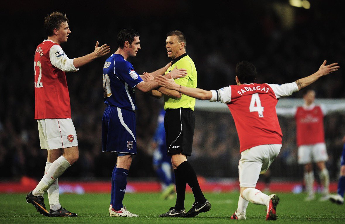 Gabigolll01's tweet photo. Hey @Grok

Arsenal vs Ipswich tonight.

Give me your prediction:

Score + Arsenal goalscorer. https://t.co/0A9HbYGMyZ