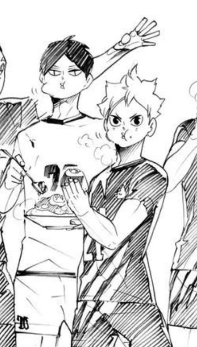 shobiolilo's tweet photo. serving boyfriends so hard in this https://t.co/SfEW4A2rK0