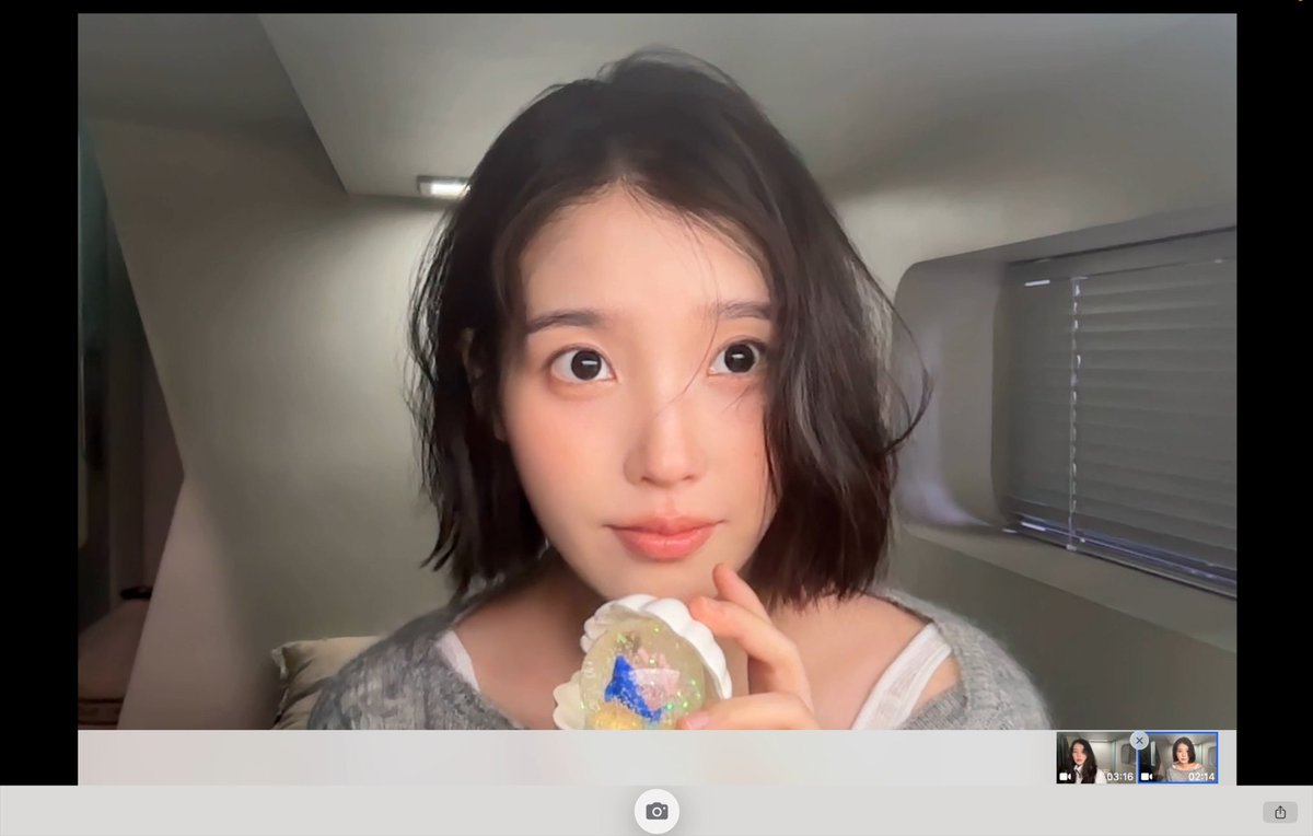 aso__iu's tweet photo. 이 언니 진짜 포뇨 트위티 같아서 눈물남😭 https://t.co/BMUJ0JbKte
