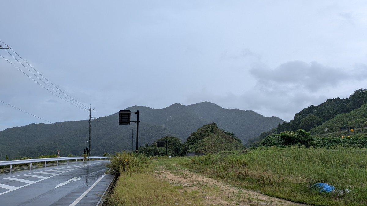 jusanya's tweet photo. 神谷奈緒さん、誕生日おめでとうございます。写真はこのために先日登った神谷山（325m）
総選挙はやれる範囲のことはやったので、11月に喜べたら良いね。
#神谷奈緒生誕祭2026
#神谷奈緒生誕祭2026 

神谷山については↓ https://t.co/Wd5r0PzVDv