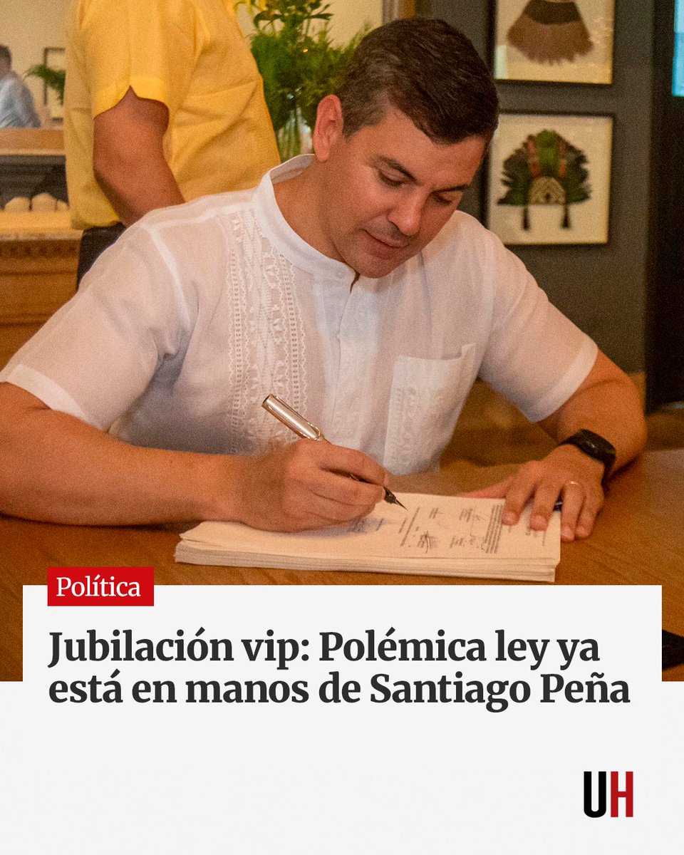UltimaHoracom's tweet photo. El proyecto sancionado en el Congreso que mantiene la jubilación vip para los parlamentarios se encuentra en el Poder Ejecutivo para su promulgación o veto. En los últimos tres años, el Estado aportó G. 10.000 millones para salvar a esta caja, pero el borrador del Presupuesto 2027 ya no contempla estos desembolsos.

https://t.co/oa2parEmiJ