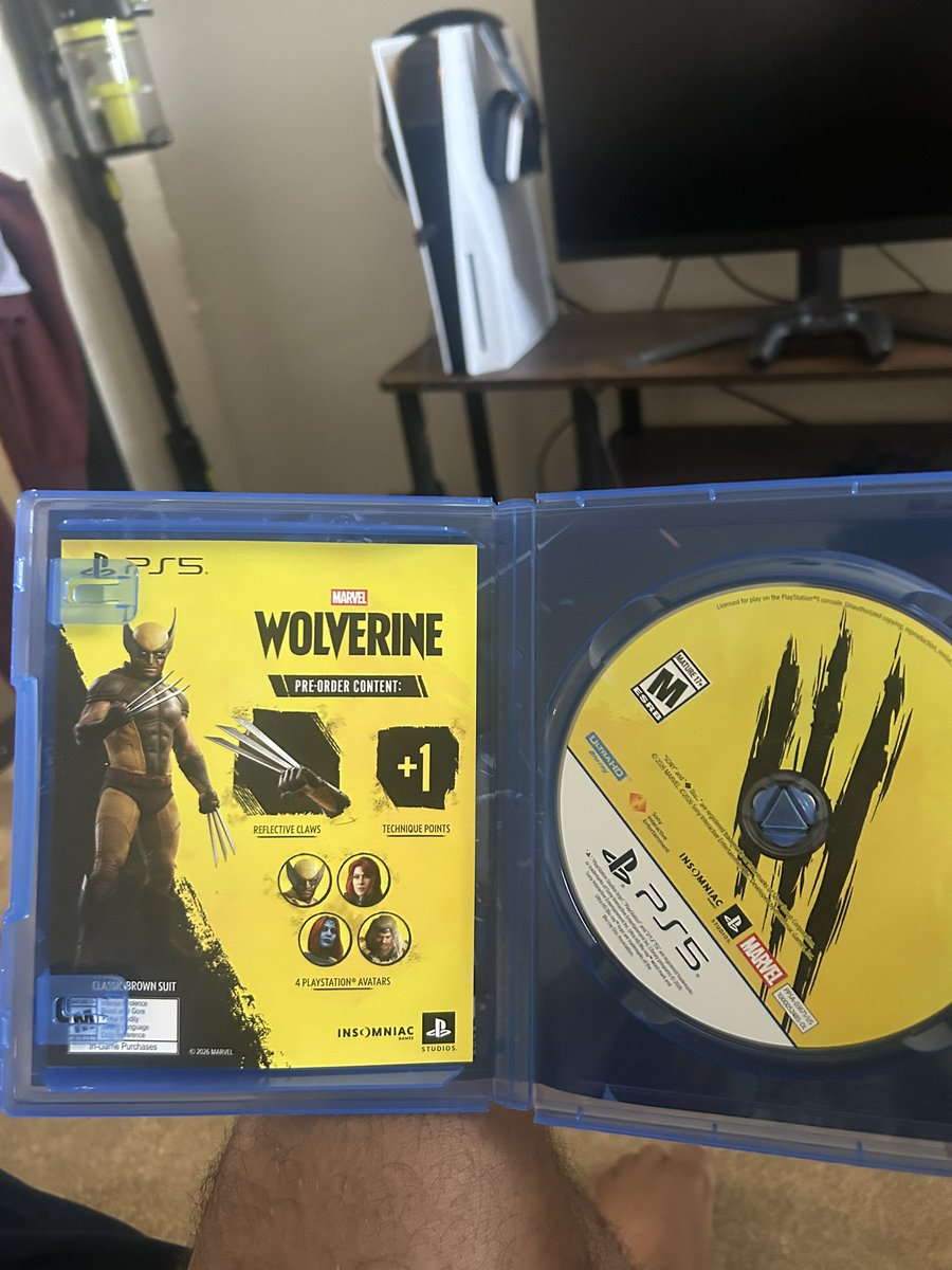 NickyOrdnry's tweet photo. Wolverine acquired 😤 https://t.co/UKCXjGePyh
