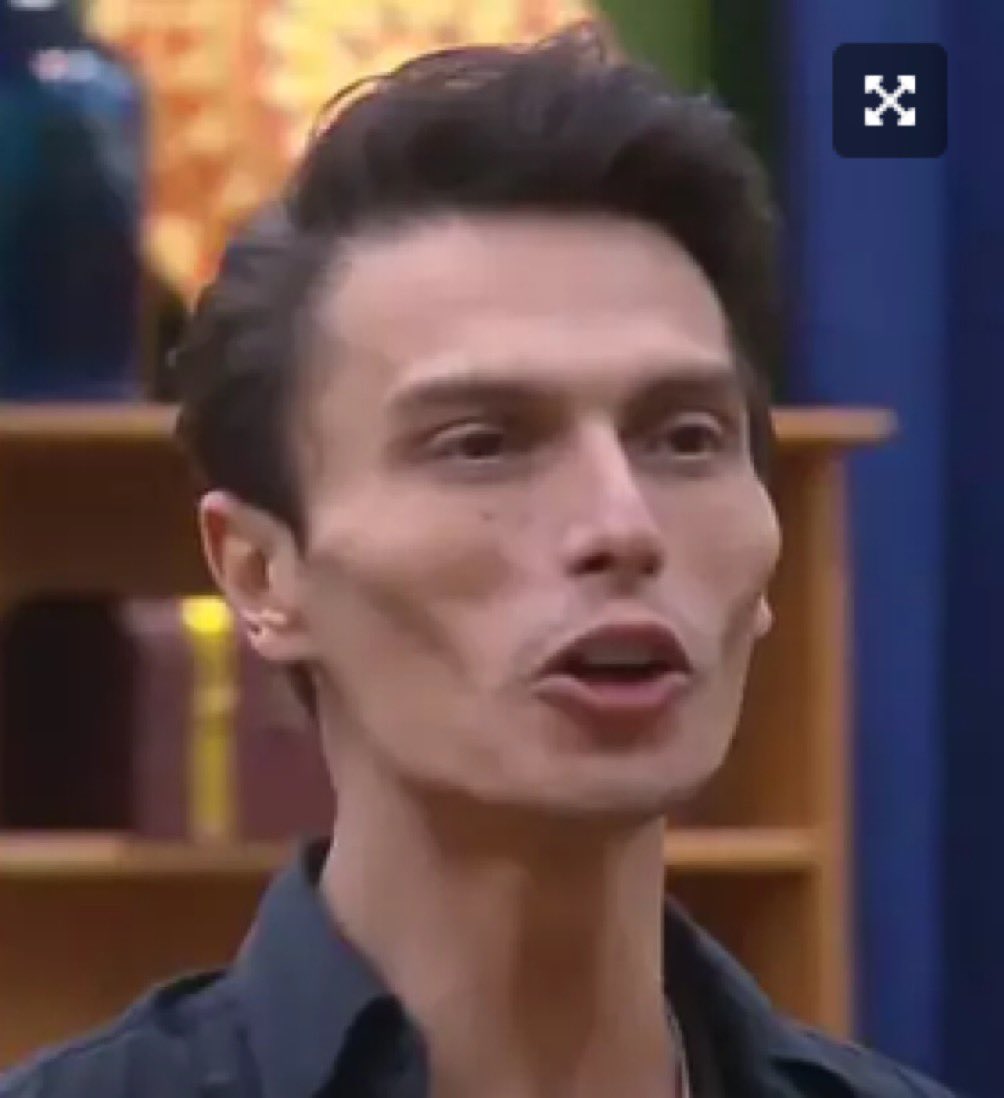 Machaduda's tweet photo. Amo que o Mayk Leão mata a cobra e mostra o pau! Duvidaram tanto que ele tinha visto os ETs que o divo foi pra um reality 24h e levou o alienígena junto.
#AFazenda | #AFazenda18 https://t.co/MtdxuQ4ynF
