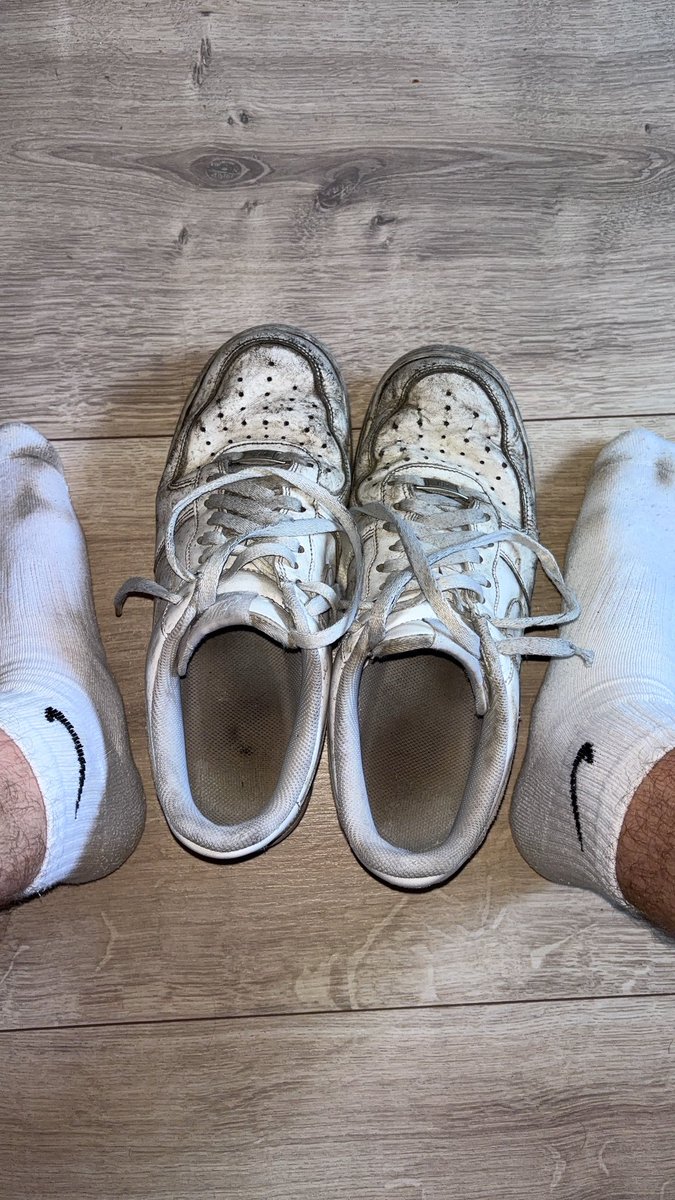 CashAlpha__'s tweet photo. Tell me how much you want to worship these after a long day at school and a heavy workout you fk fag🖕🏼 https://t.co/IJRZPslZG2