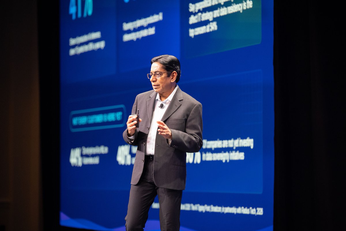 VMwareExplore's tweet photo. 100+ hours of #VMwareExplore 2026 content is now live on demand.

Easily find what you're looking for—filter by product, session type, track, or experience level to get straight to the technical deep dives you need.

Start watching now: https://t.co/VJpGJll8mr https://t.co/9yt6HuJGqm