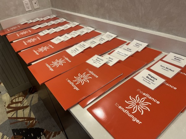 toendhunger's tweet photo. Ramping up for a great day in NYC for our Northeast &amp; Mid-Atlantic HFC Regional Convening! This is the latest of our series across the country bringing nat'l policy and local insights together to mobilize actions to end hunger. Huge thanks to @Instacart for making this possible! https://t.co/jIEYIQNq3J