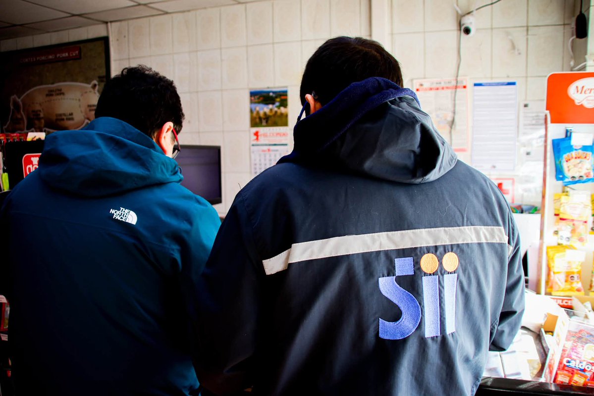DPPUltEsperanza's tweet photo. 🔹En estas Fiestas Patrias, intensificamos las fiscalizaciones a establecimientos de venta de carnes, con el objetivo de resguardar la salud de la población, junto a @SeremiSalud_XII, @sagchile, @SII_Chile, Municipio Natales, @CarabMagallanes y @PDI_Magallanes. https://t.co/PWR6NwtJbn