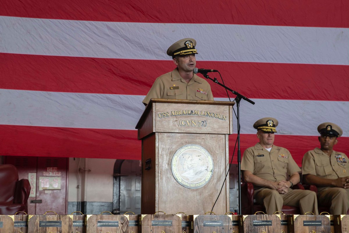 CVN_72's tweet photo. Welcome to the Chiefs Mess! ⚓️
Congratulations to all of our newly pinned Chief Petty Officers across Carrier Strike Group 3!
#LincolnNation is so proud of you and can’t wait to see what you all accomplish! https://t.co/AbKkqd7396