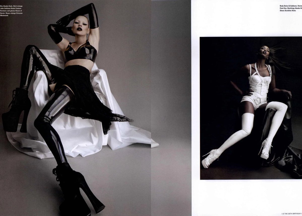C0kejaw's tweet photo. Kate Moss &amp; Naomi Campbell for i-D Magazine Pre-Fall 2010. https://t.co/f0qb57FAcK
