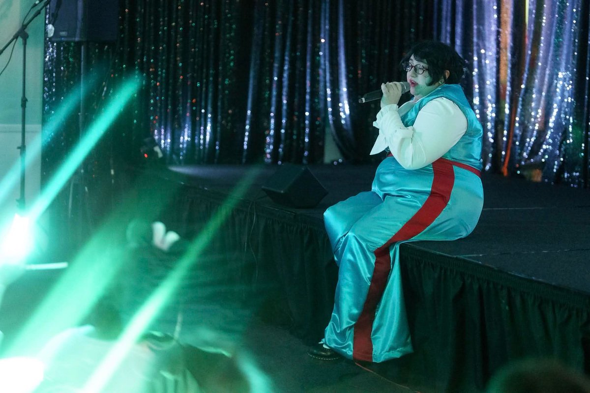 broadwaystuck's tweet photo. Featuring goodnessGracious as Broadwaystuck Jane!

It's 3 days until the live footage of our performance at All The Things You Can Dream premieres on our YouTube! Make sure you don't miss it. https://t.co/GLXJNHIaFW 

Photos by SOStography 

#Homestuck #Broadwaystuck https://t.co/xPcNiXCyiE