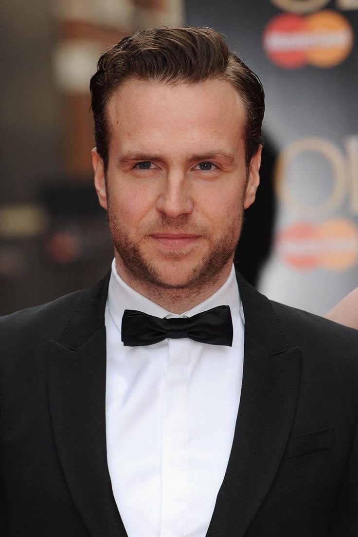 hermionegnrger's tweet photo. o ator do arthur weasley na série harry potter

gente posso falar? https://t.co/tz782L6xzc