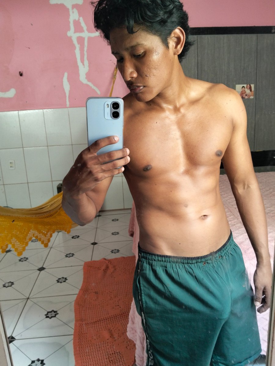gmaky_'s tweet photo. Oi boa tarde 🥵 https://t.co/ZIGttfEFBB