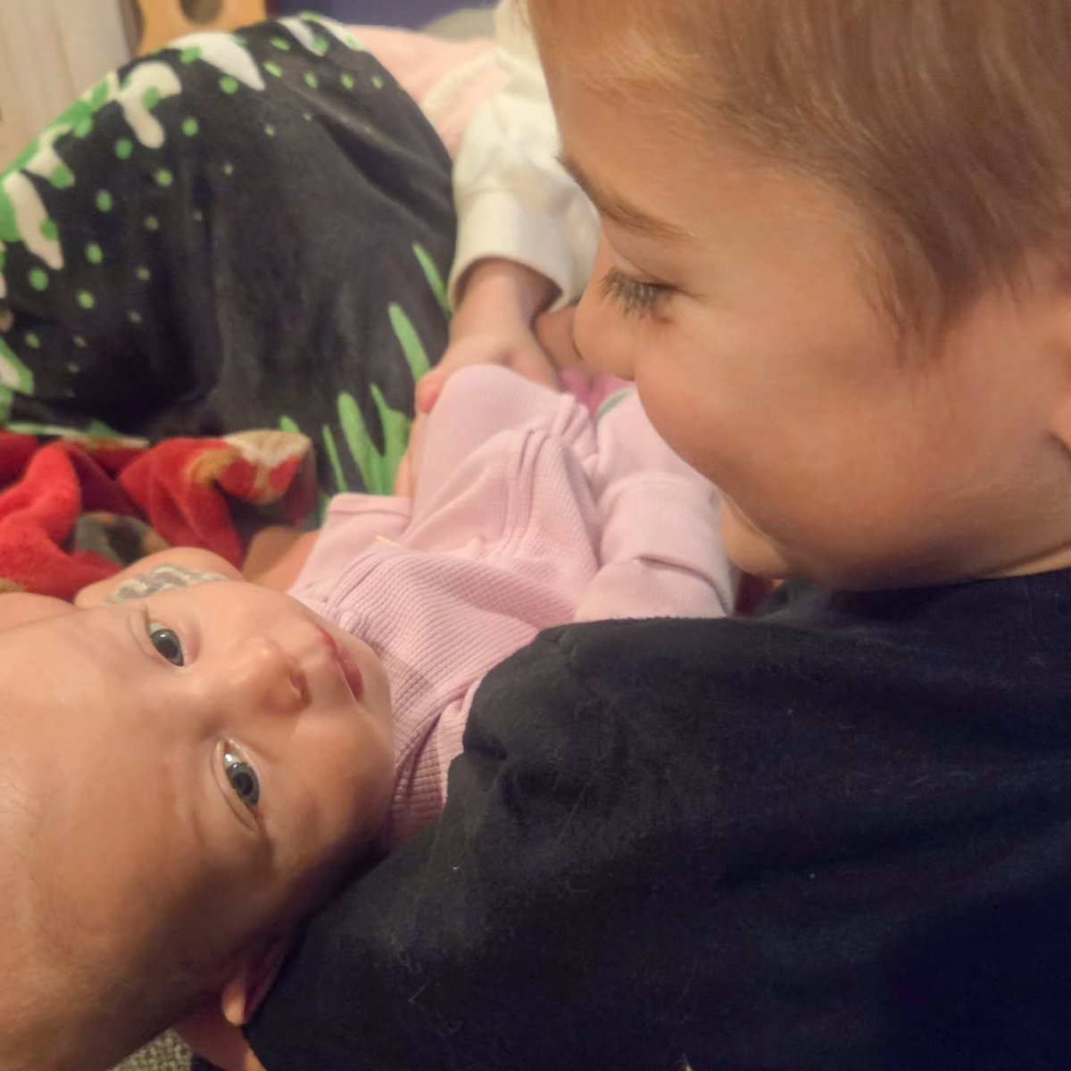 bielzeus's tweet photo. Day 209: Cousin time. https://t.co/OITPqyFwp8