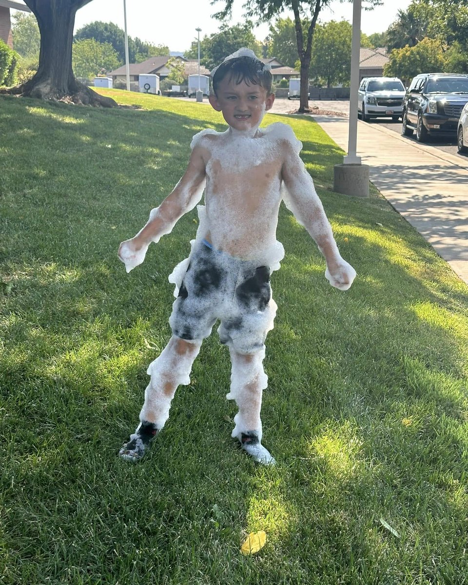 shrinking_viole's tweet photo. Happy National Son’s Day. The best part of being a boy mom is the way they love their mama. https://t.co/NUhY6YYrOd