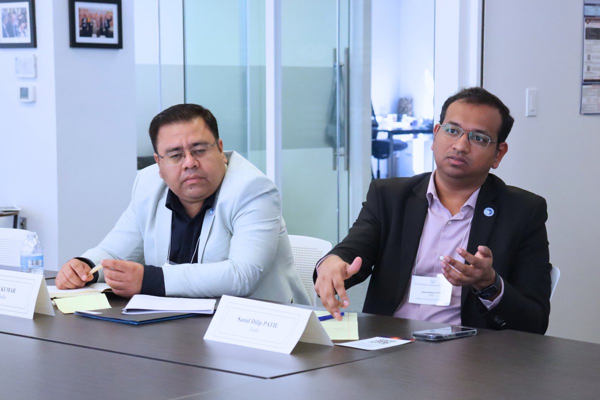 ORFAmerica's tweet photo. This morning, we hosted an #IVLP delegation from India to discuss U.S.-India #AI and #technology policy. 

@ECAatState https://t.co/J9mSFjSgTI
