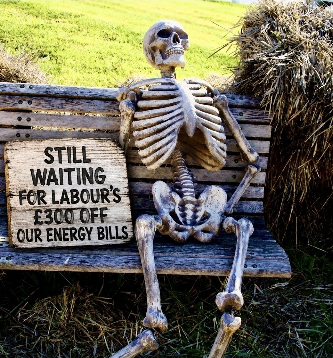harryd20200's tweet photo. @UK_Dispatch_ Still waiting for Labour's £300 off our energy bills, which have gone up even more since those charlatans gained power. https://t.co/0QwD62MikL