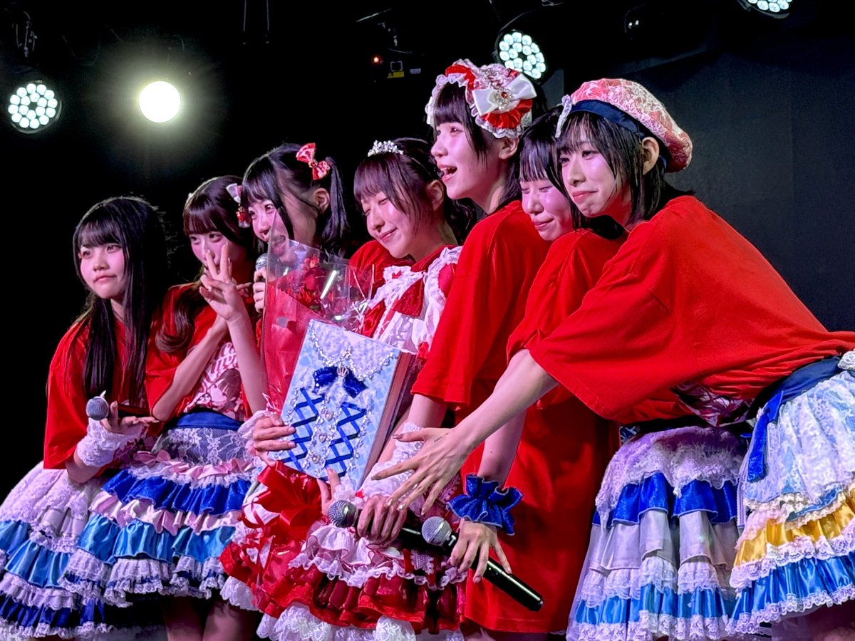 berLSHt's tweet photo. 9月15日　SHIBUYA ONE5

おつかれさまでした、楽しかったよ
くるが可愛くて、終わらないでほしかった
これから1年待たないといけない..頑張る

最後に面白いこと��ってって、
今年一の緊張だった笑
そんな面白いこと言ったことないよたぶん

これからもよろしくお願いします

#くるみにこいごころ https://t.co/gvSVFxe48N