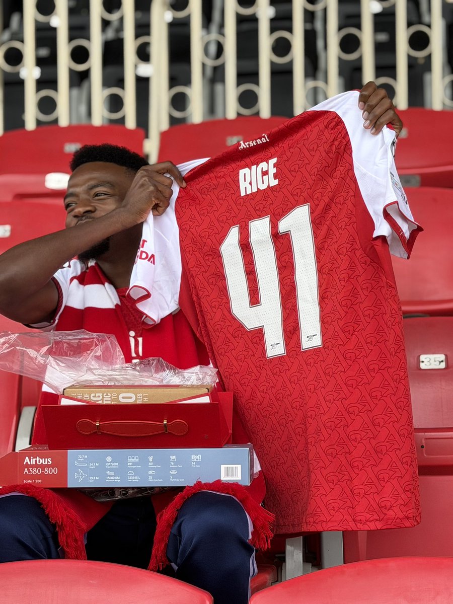 usefulidioty's tweet photo. Thank you @Arsenal @emirates 
See you soon🙏 https://t.co/X6h05MbHwW