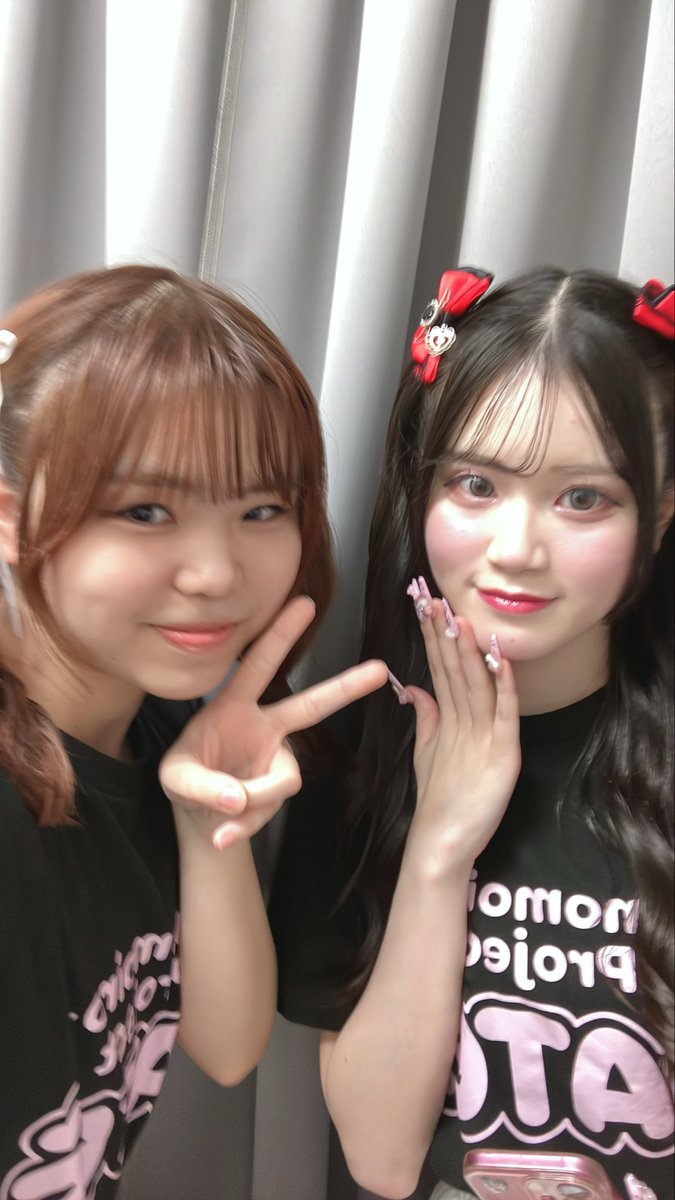 sakura3hanamiya's tweet photo. ももちゃんお疲れ様💓また明日レッスンがんばろーね( •̀ᄇ• ́)ﻭ✧@kano__momo__ https://t.co/rxzhqQCYXt